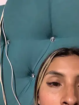 Stripchat Sex Cam for cami-leon